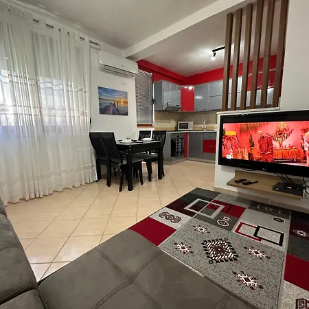 Rebi 3 Apartment